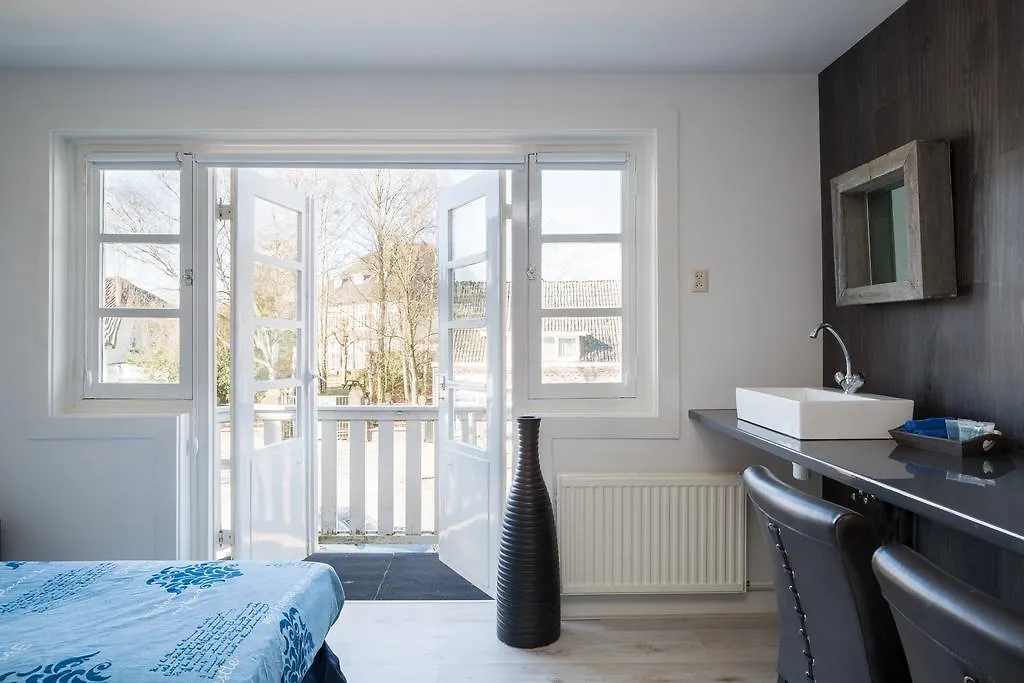 Guesthouse Living & Sleeping Eindhoven Oda ve Kahvaltı